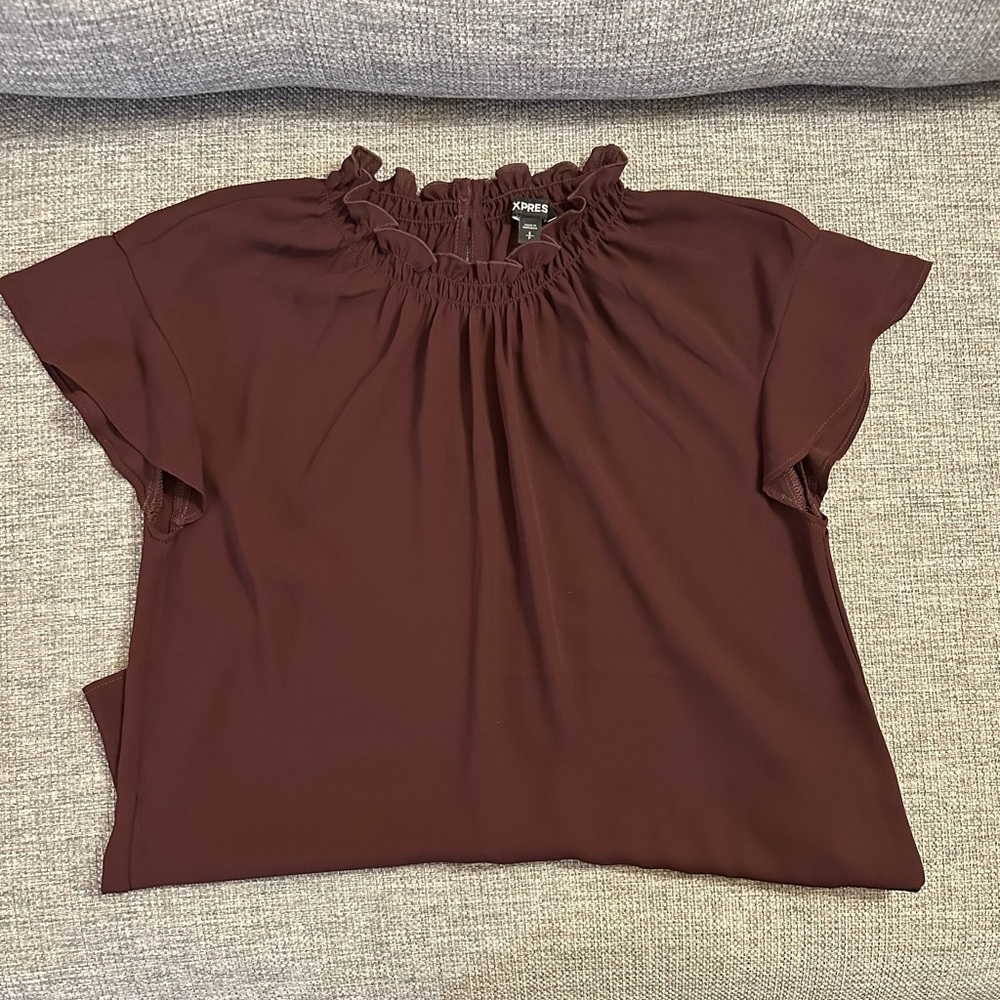 Express flutter sleeve top